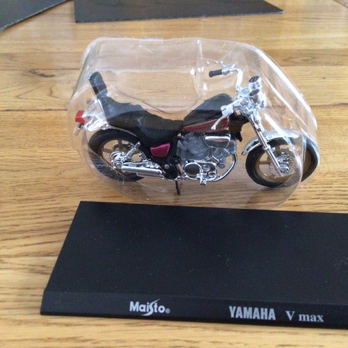 Yamaha vmax scale diecast - yamaha,