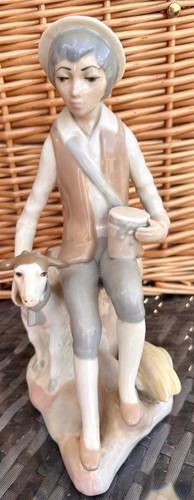 Vintage casades spain - vintage,