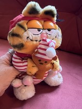 Rare Vintage Garfield Bedtime