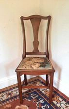 Vintage  bedroom Boudoir chair Padded Floral Design Seat