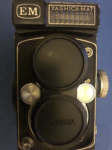 Yashica mat camera vintage - em,