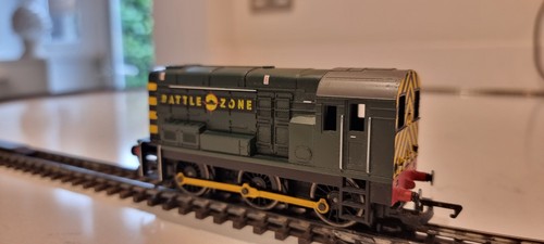 Hornby battle zone class - battle,