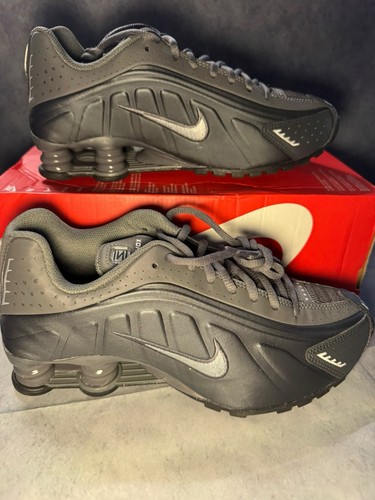 Authentic nike shox - authentic,