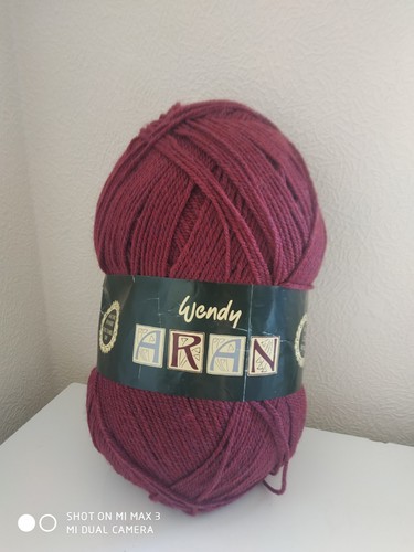 Wendy aran burgundy 400g ball - 400g,