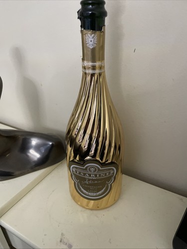 Empty metallic gold craft - metallic,