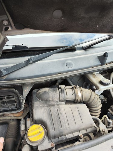 Left front wiper arm opel - front,