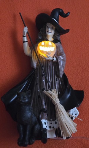 Maxx halloween witch - tk,