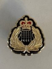 Customs excise 25mm lapel - &,