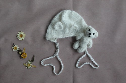 Newborn baby photography - baby, props