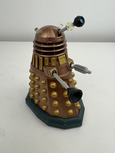 Doctor who dalek gold bronze - doctor,