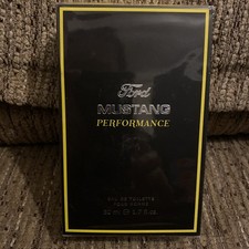 Ford Mustang Performance Eau