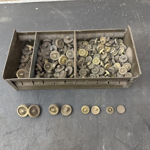 Joblot brass model train - joblot,