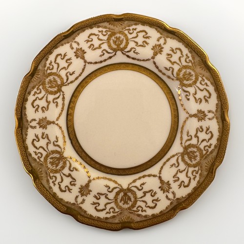 Antique royal doulton - antique,