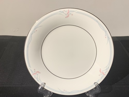 Royal doulton carnation h5084 - carnation,