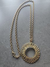 9ct Gold Sovereign Pendant And
