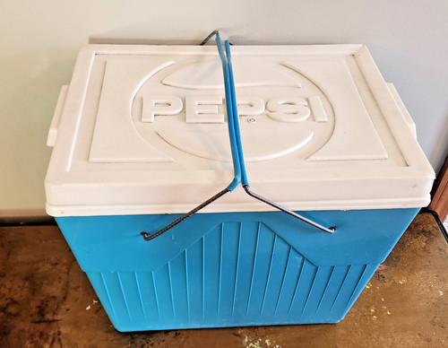 1970 pepsi picnic cooler - pepsi,