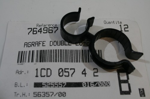 Double plastic clamp set - , �