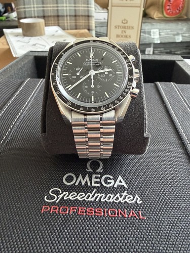 Omega speedmaster moonwatch - omega,