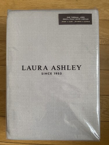 Laura ashley stephanie - laura,