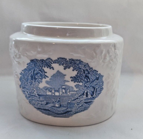Masons blue vista oval posy - masons,