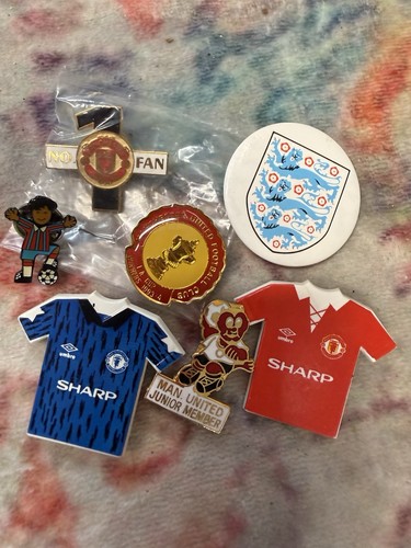 Football pin badge bundle - pin,