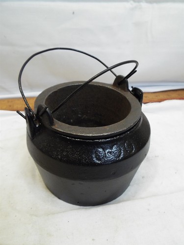 Early marietta cast iron - pa,