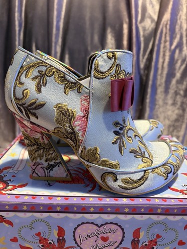 New irregular choice - euro, 40
