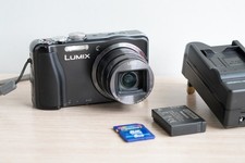 Panasonic Lumix DMC-TZ30 14.1