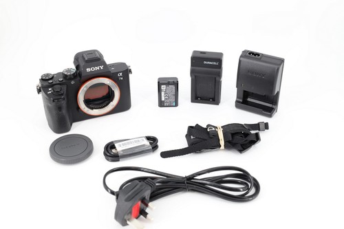 Sony alpha 24 3mp - a7, 24.3mp
