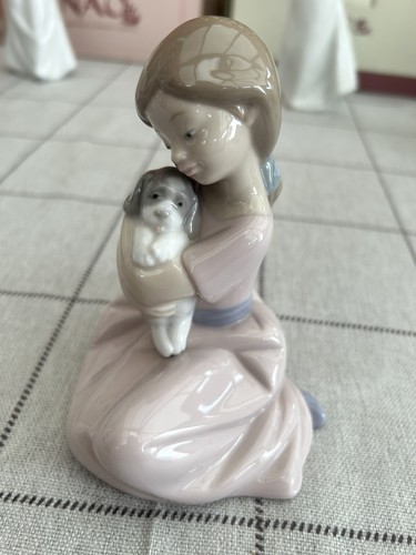 Nao girl with puppy - girl,