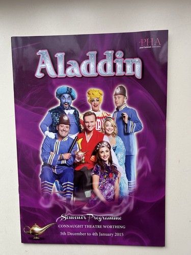 Aladdin and frozen christmas - frozen,