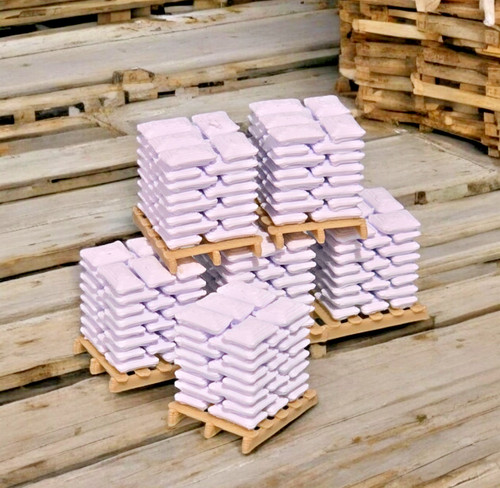Pallets white sacks - pallets, wood