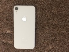 Apple iPhone Xr - 64GB - White