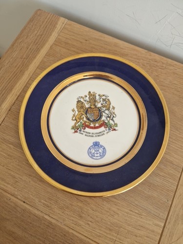Queen elizabeth silver - queen,
