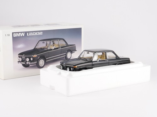 Autoart 70603 bmw 2002 - 70603,