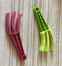 Uoking 2x Venetian Blind Cleaners - 4 removable microfibre sleeves, 2 colours