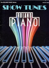 The roland piano series -Show Tun, Country Standards  x2 books 1986 Hal leonard 