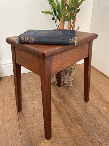 Small wooden stool vintage - wooden,