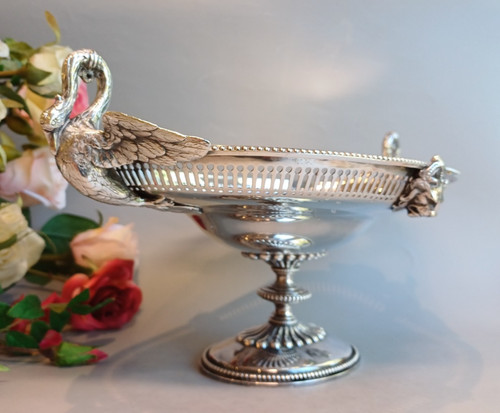 Silver plated footed dish - silver, with