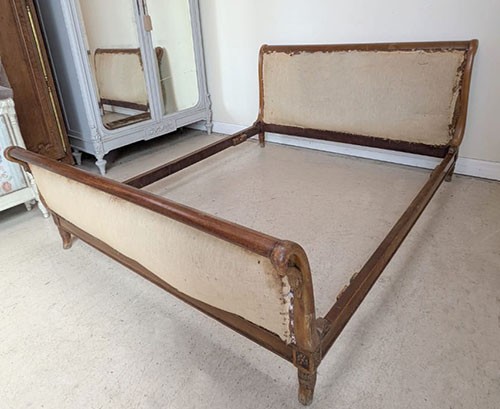 Old french scroll - old,
