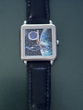 Collectible 2000 Wesco Star Trek Voyager quartz watch. Needs Battery (D23WB)