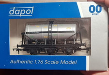 Dapol B908 Graffiti  6 Wheel