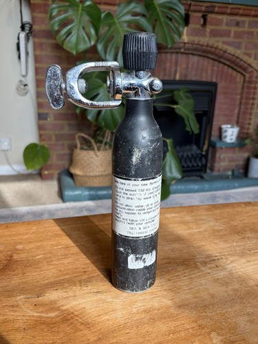 Co2 recharge bottle - co2,
