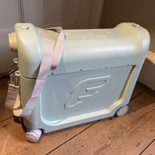 Jet Kids By Stokke Child Bed/ Ride On Travel Suitcase Mint condition Trunki 