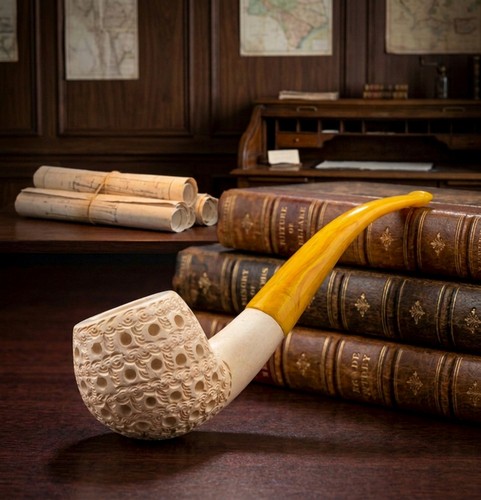 Renewed carved meerschaum - renewed,