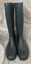 Ladies Wellington UK Size 5 Unworn. Green with White dots. Lightweight. Unlined