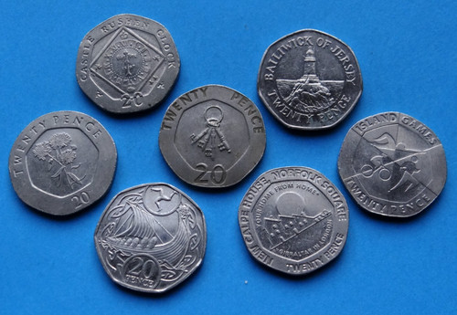 Pence coins - coins, 🇬🇮