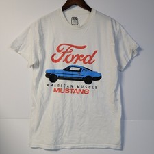 FORD MUSTANG T-Shirt Medium