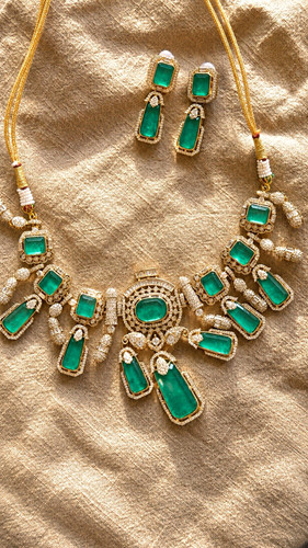 Gold tone adjustable green - adjustable,