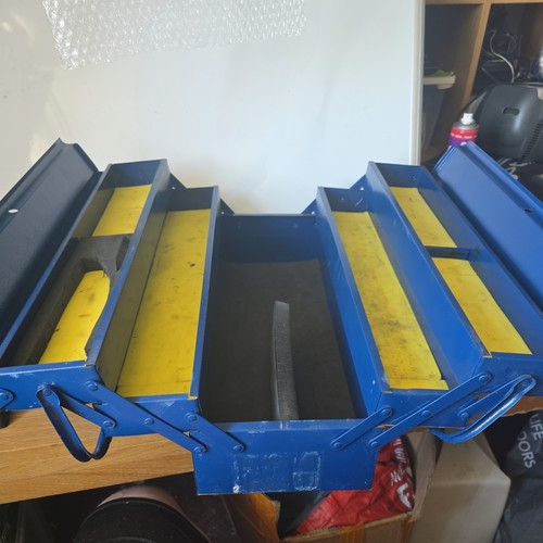Large blue metal tool box - large,